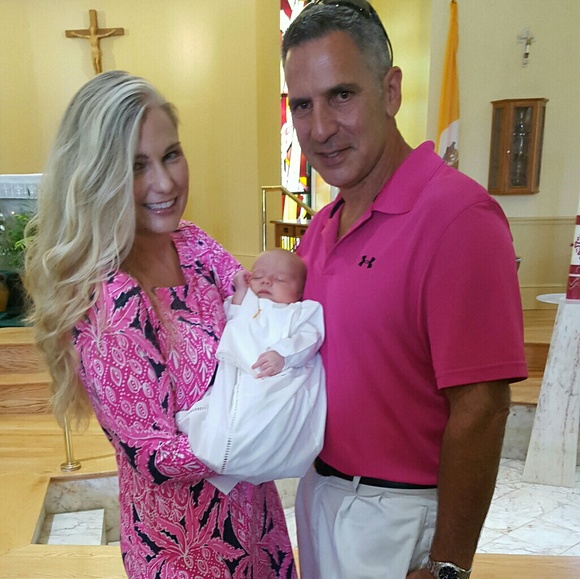 Hello and welcome to my closet! - Picture 6 of 8